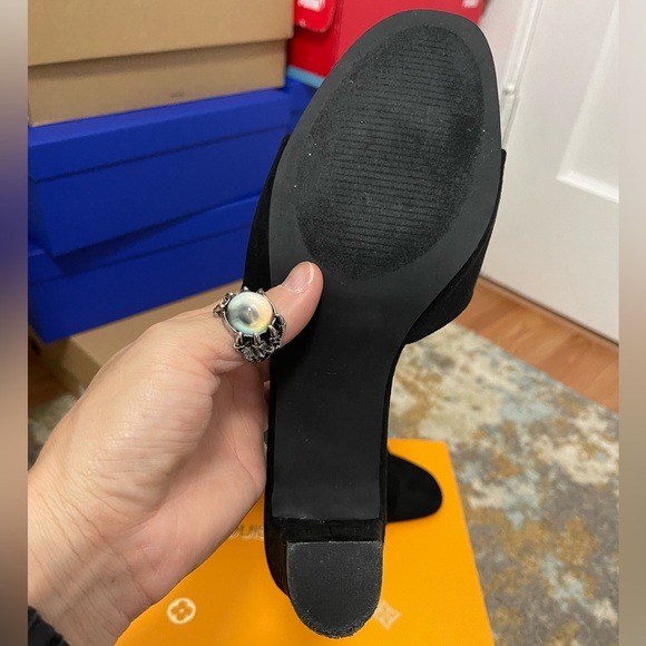 EUC Women’s Size 9 DbDk Fashion Suede Slide Sandals In Black 3” Heels - Picture 9 of 11